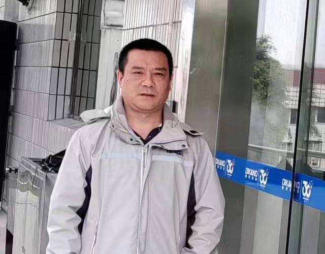 【CBPAY官网药业30周年人物专访】同心30载 同业CBPAY官网人——（三）邓入东：：机遇始终留给有筹备的人